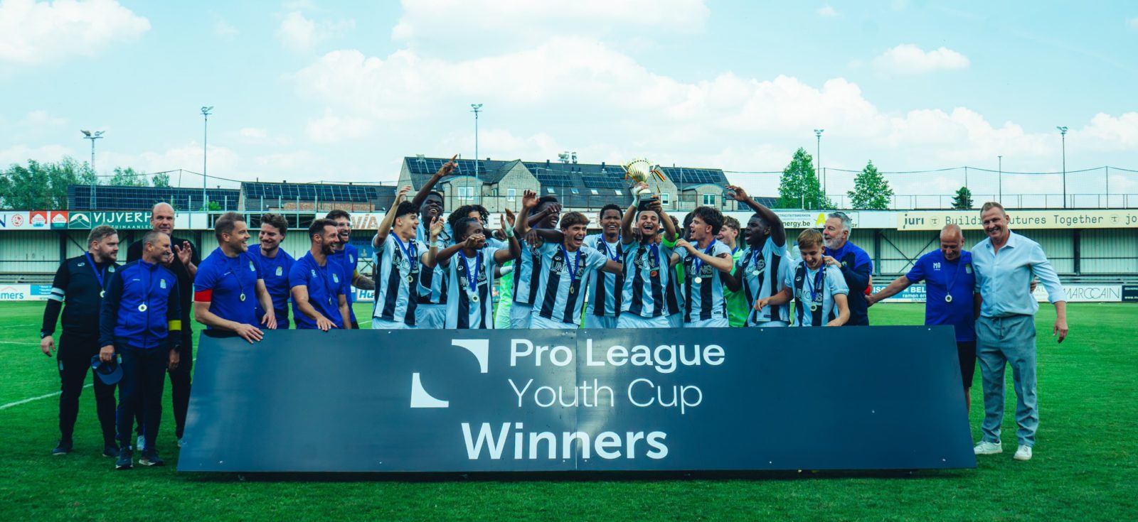 Nos jeunes Zèbres remportent la Silver Cup !